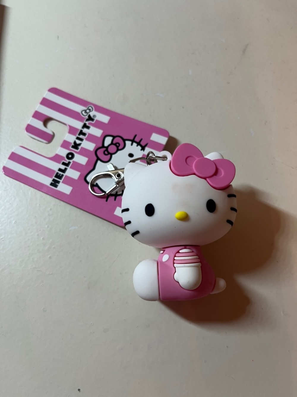 NWT Hello Kitty 3D sitting keychain